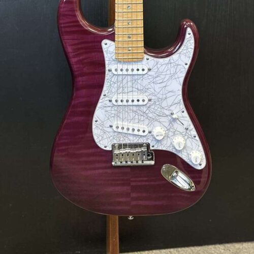 2012 Fender Custom Shop Dlx Stratocaster Transparent Purple -       Custom Shop Stratocaster