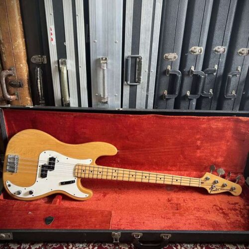 1970 - 1983 Fender Precision Bass with Maple Fretboard Natural -         Precision Bass