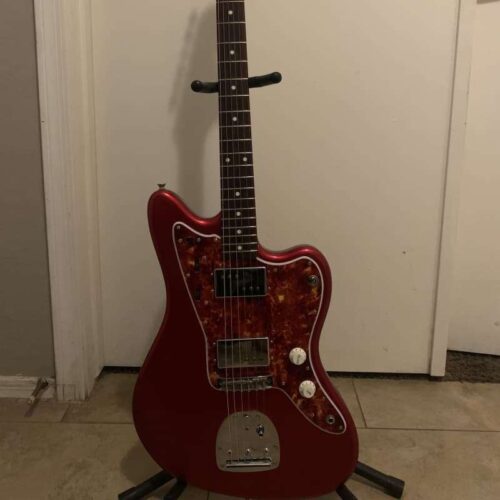 2002-2004 Fender Jazzmaster Candy Apple Red -        Jazzmaster