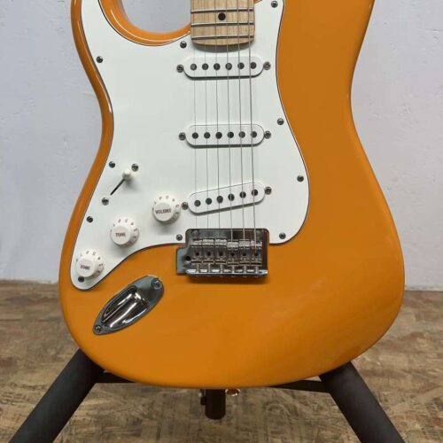 2019 - Present Fender Player Stratocaster Left-Handed with Map... -        Stratocaster