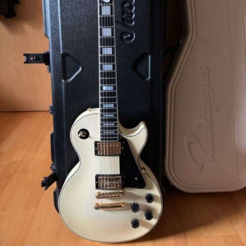 1990 Gibson Les Paul Custom Alpine White -         Les Paul