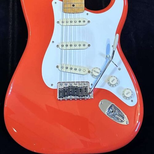 2015 Fender Classic 50 s Stratocaster Special Edition Rangoon red -        Stratocaster