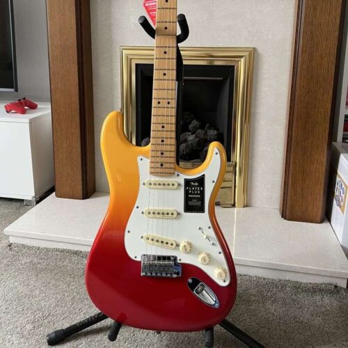 2022 Fender Player Plus Stratocaster with Maple Fretboard Tequ... -        Stratocaster