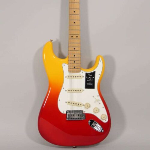 2022 Fender Player Plus Stratocaster Tequila Sunrise -        Stratocaster