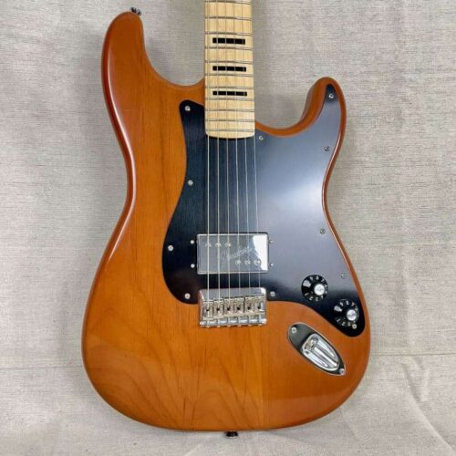 2022 Fender Stratocaster Mocha -        Stratocaster