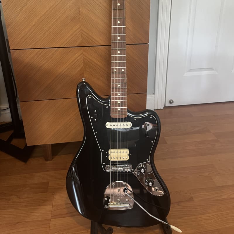 2018 - Present Fender Player Jaguar HS with Pau Ferro Fretboar... - £450 used Guitar