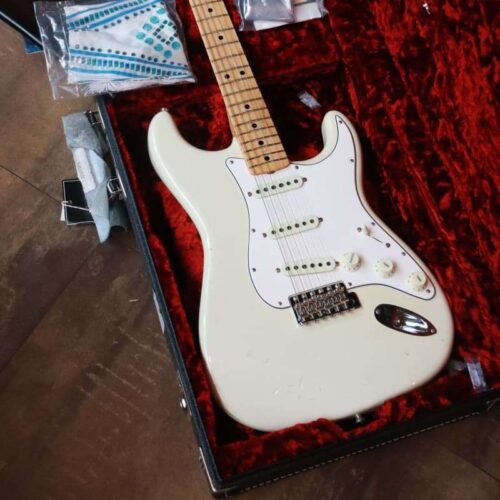 Fender Custom shop limited Edition Jimi Hendrix Izabella Relic... -       Custom Shop