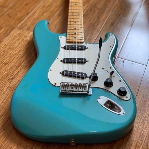 1999 Fender ST-72 Stratocaster Reissue MIJ California Blue -        Stratocaster