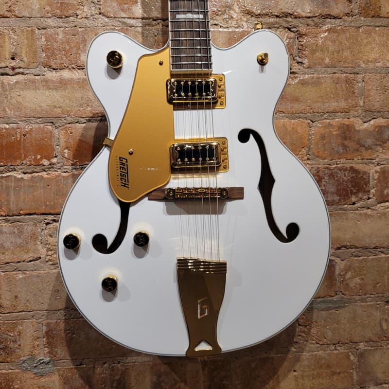 Gretsch G5422GLH Snowcrest White - £939 new Guitar