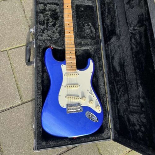 2014 Fender Stratocaster Blue -        Stratocaster