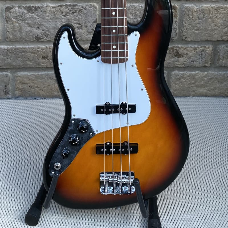 2003 Fender Mex Standard Jazz Bass Vintage Sunburst - £500 used Guitar