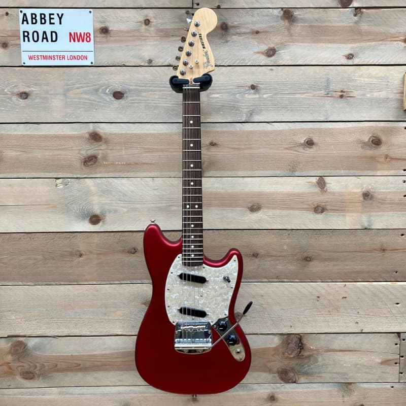 Fender American Performer Mustang Satin Nitro Candy Apple Red - £799 used Guitar