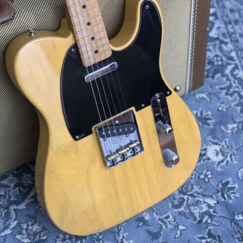 2000s Fender American Vintage '52 Telecaster Butterscotch Blonde -        Telecaster