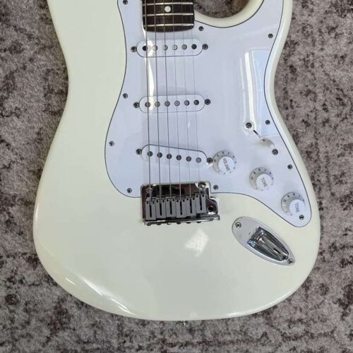 1994 Fender Stratocaster White -        Stratocaster