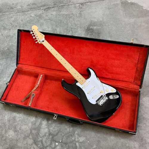 1985 Fender Stratocaster Black -        Stratocaster