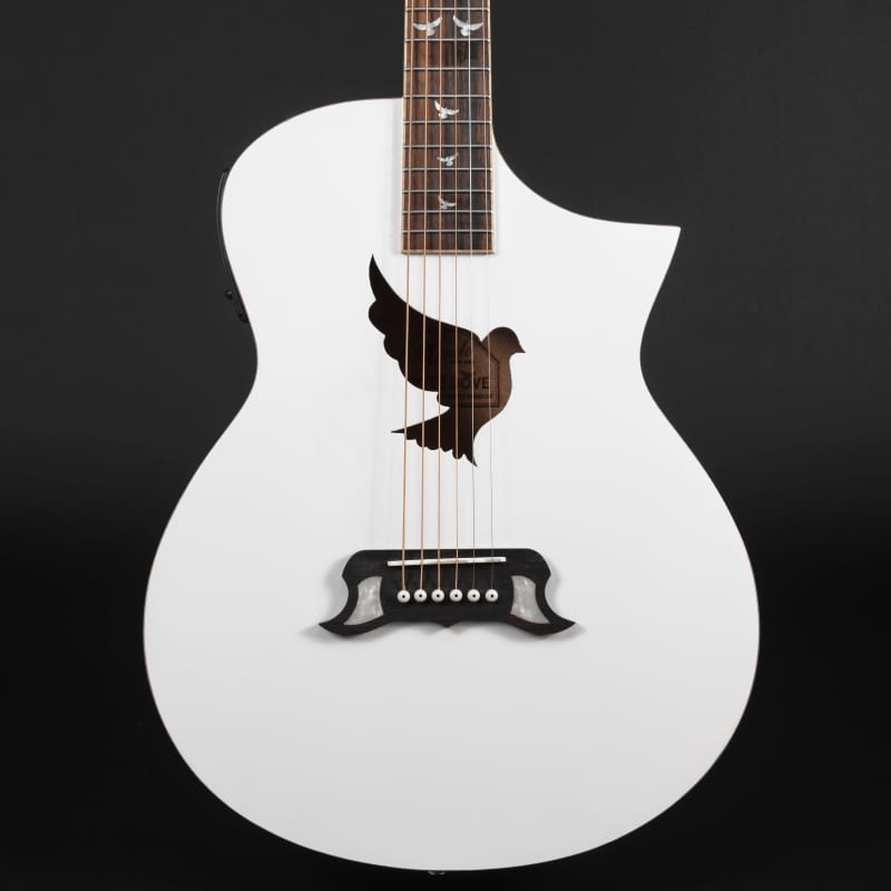 2024 Lindo White Dove White - £399.99 new Guitar