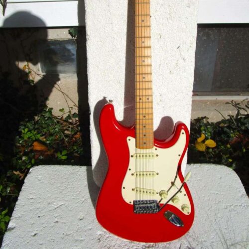 1995 Fender Stratocaster Red -        Stratocaster