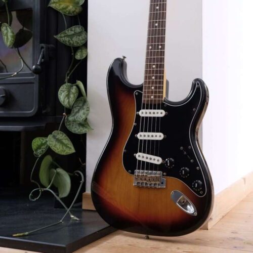 2006 Fender ST-62 Stratocaster Reissue MIJ Sunburst -        Stratocaster