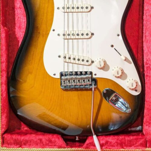 1994 Fender Custom Shop '54 Reissue Stratocaster NOS Sunburst -       Custom Shop Stratocaster