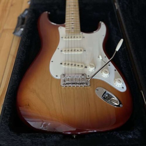 2014 Fender Stratocaster Sienna Sunburst -        Stratocaster