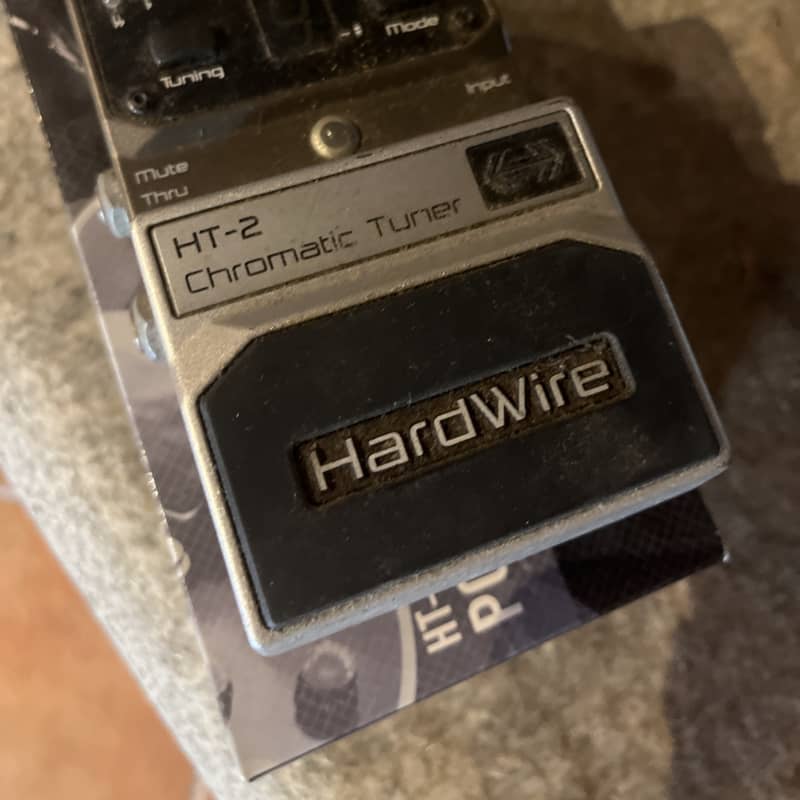 used 2010s DigiTech Hardwire HT-2 Chromatic Tuner Green - Effect Pedal