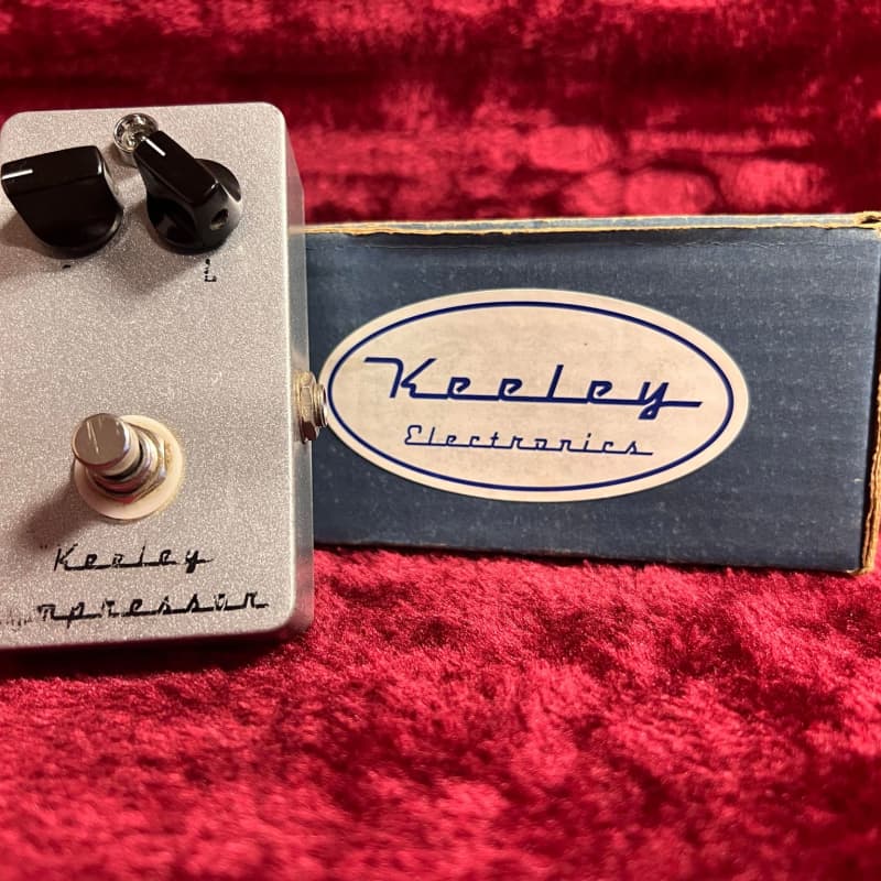 used Keeley 2 Knob Compressor Grey - Effect Pedal