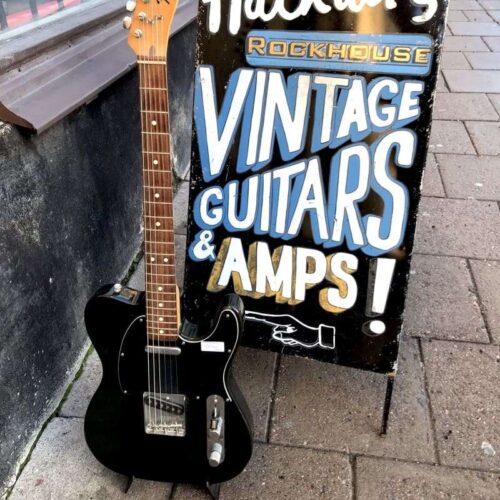 1976 - 1979 Fender Telecaster with Rosewood Fretboard Black -        Telecaster