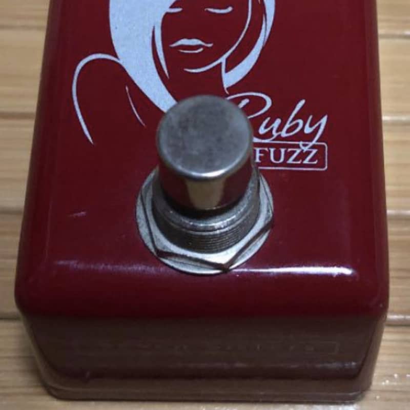 used 2018 Red Witch Seven Sisters Ruby Fuzz Red - Effect Pedal