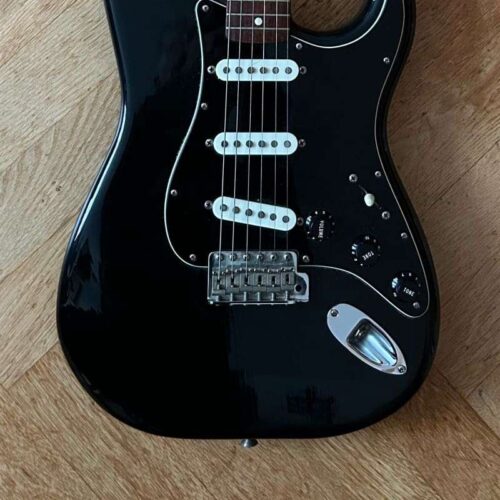 1983 Fender American Vintage '62 Stratocaster Black -        Stratocaster