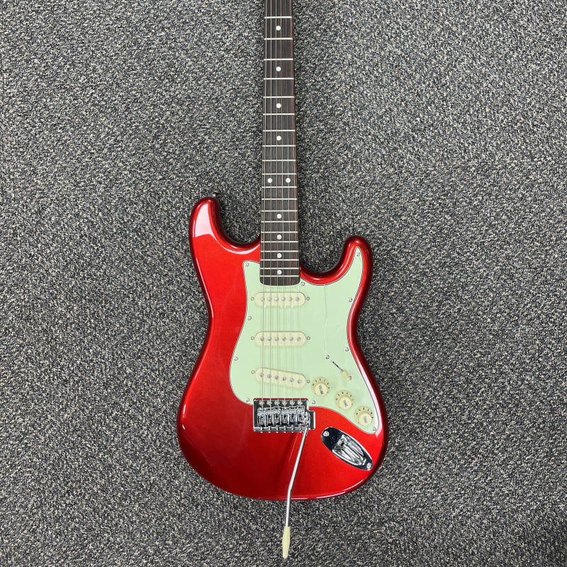 SX 3/4 VTG Series Strat Candy Red - £180 new Guitar