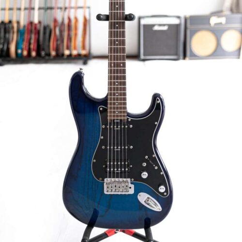 2010s Levinson Blade Blade RH-2 Classic electric guitar Blue B... - £890 used Guitar