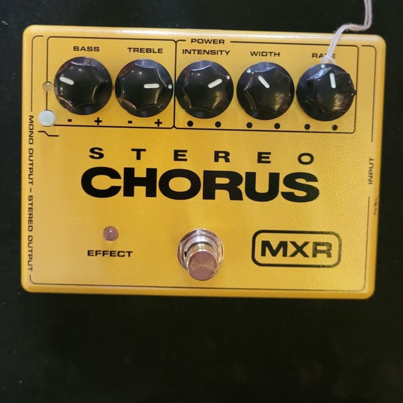 used 2004 - Present MXR M134 Stereo Chorus Yellow - Effect Pedal