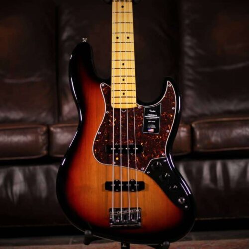 Foulds Guitars Fender American Pro 2 Jazz Bass 3 Tone Sunburst... -           Bass