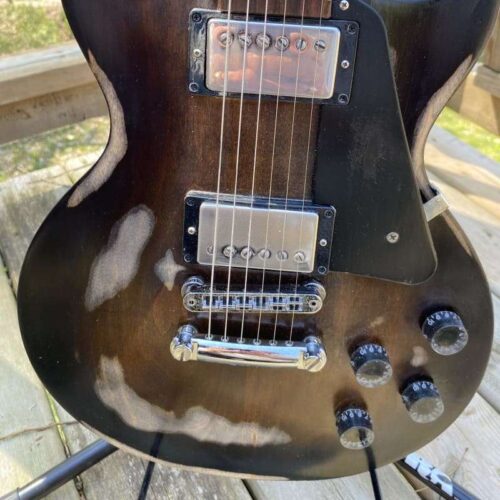 2019 - Present Gibson Les Paul Studio without Fretboard Bindin... -         Les Paul