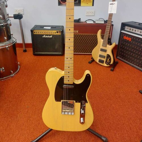 Fender Classic Player Baja Telecaster Butterscotch Blonde -        Telecaster