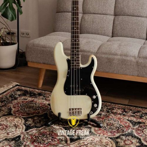 1976 Fender Precision Bass Olympic White -         Precision Bass