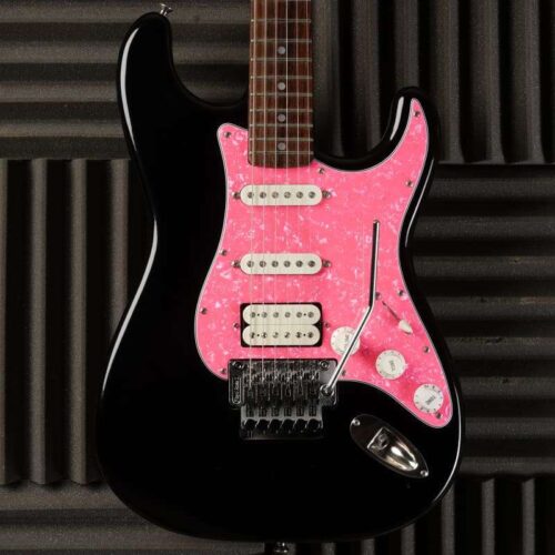 1994 - 1996 Fender "Squier Series" Floyd Rose Standard Stratoc... -        Stratocaster