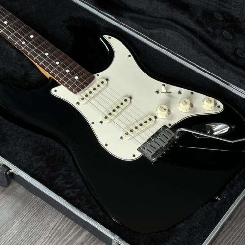 1984 Fender Stratocaster Black -        Stratocaster