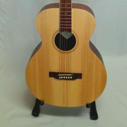 2021 Carvalho BA100 Baritone acoustic guitar Natural - £529 new Guitar