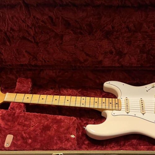 2022 - Present Fender JV Modified '60s Stratocaster Olympic White -        Stratocaster