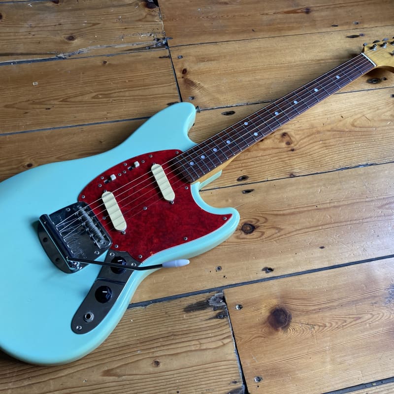 1997-2000 Fender Mustang Sonic Blue - £999.99 used Guitar