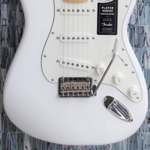 Fender Player Series Stratocaster, Maple Fingerboard, Polar Wh... -        Stratocaster