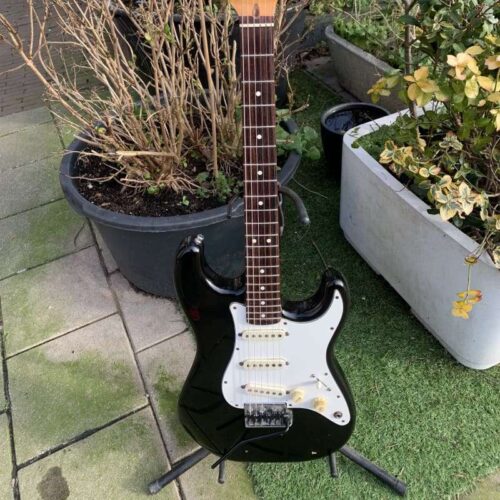 1983 Fender Stratocaster Black -        Stratocaster