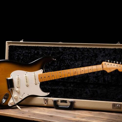 2007 Fender Stratocaster Eric Johnson Two Tone Burst -        Stratocaster