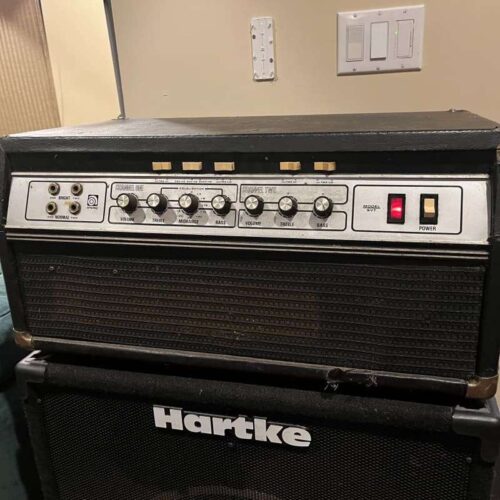 1975 - 1979 Ampeg SVT "Curved Line" 300-Watt Bass Amp Head Black -        Amp Head