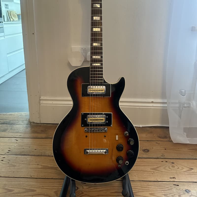 1971 Hofner 4579 Sunburst - £750 used Guitar