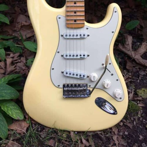 2004 Fender Yngwie Malmsteen Signature Stratocaster SIGNED by ... -        Stratocaster