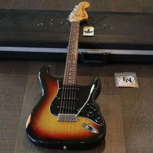 1979 Fender Stratocaster with Rosewood Fretboard Sunburst -        Stratocaster