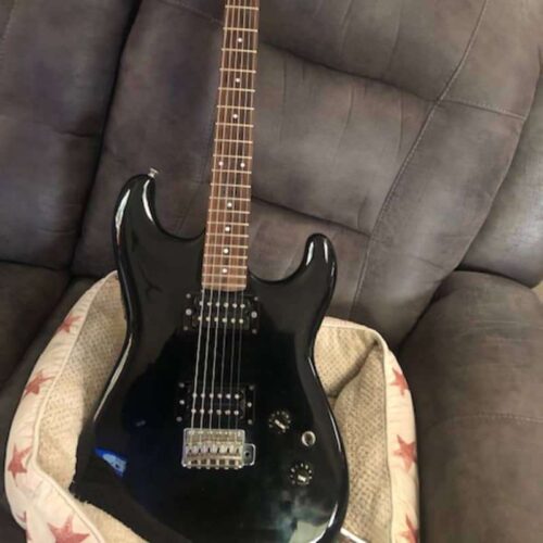 1985 Squier Squier Stratocaster Black -        Stratocaster