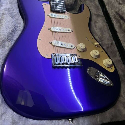 2023 Fender CME Exclusive American Ultra Stratocaster Plum Met... -        Stratocaster